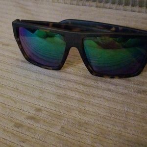 Dot Dash Mirrored sunglasses